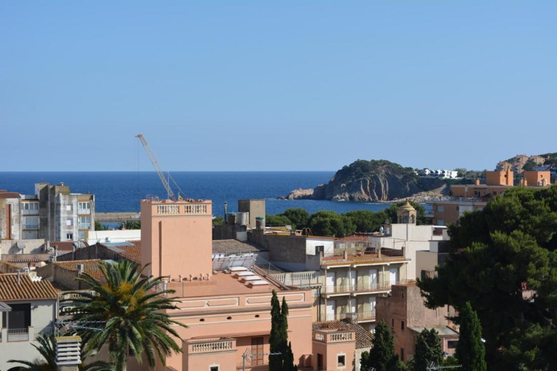 Apartamento mar brava en el centro a 3 min a pie de la playa Sant Feliu de Guíxols Exterior foto